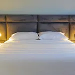 Sky Way Skk Luxury 3* Sarandë