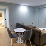 Sky Way Skk Luxury Aparthotel 3*
