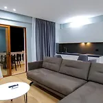 Sky Way Skk Luxury Aparthotel