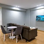 Aparthotel Sky Way Skk Luxury Sarandë
