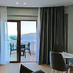 Sky Way Skk Luxury 3* Sarandë