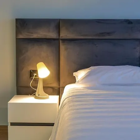 Sky Way Skk Luxury Aparthotel *