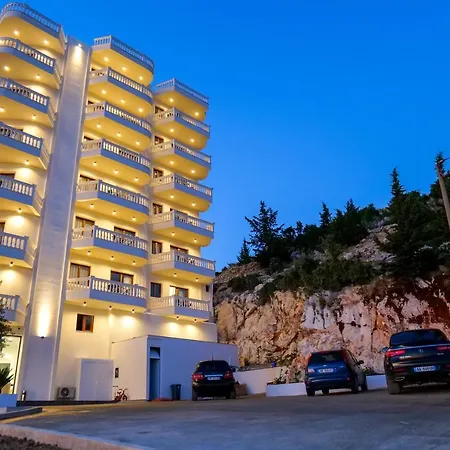 Sky Way Skk Luxury Aparthotel Sarande