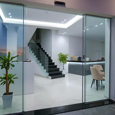 Sky Way Skk Luxury Aparthotel Sarande