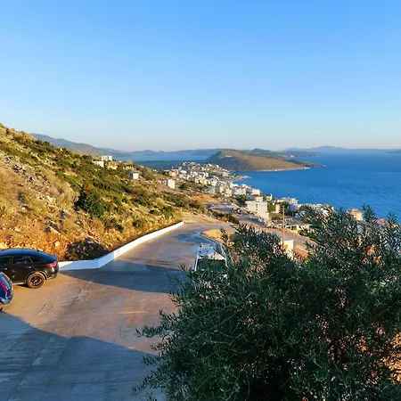 Aparthotel Sky Way Skk Luxury Sarande