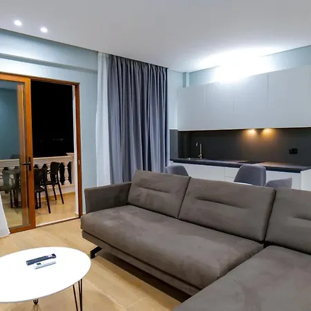 Sky Way Skk Luxury Aparthotel
