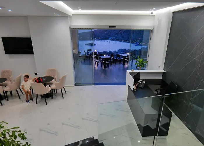 Sky Way Skk Luxury 3* Sarandë