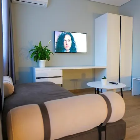 Aparthotel Sky Way Skk Luxury Sarandë