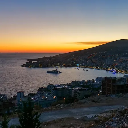 Sky Way Skk Luxury Aparthotel Sarandë