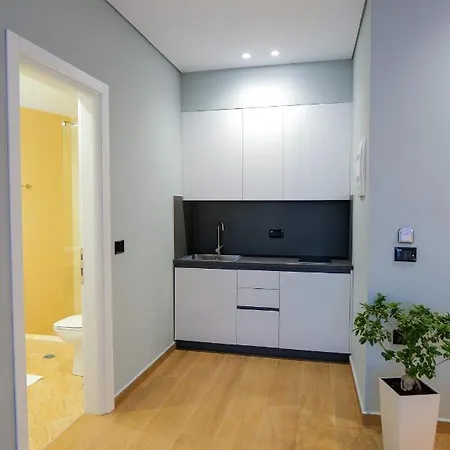 Sky Way Skk Luxury 3* Sarandë