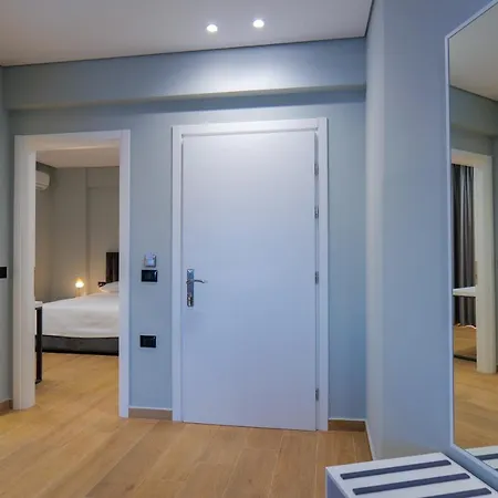 Aparthotel Sky Way Skk Luxury Sarandë