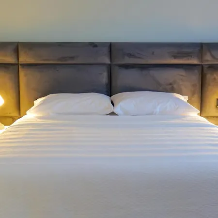 Sky Way Skk Luxury 3* Sarandë