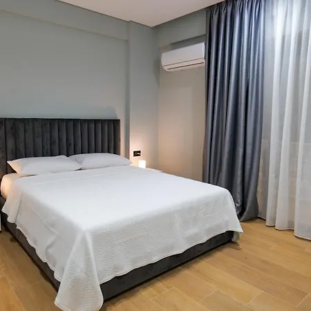 Sky Way Skk Luxury Aparthotel Sarandë