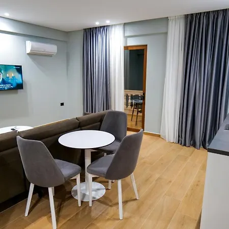 מלון דירות Sky Way Skk Luxury