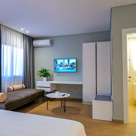 מלון דירות Sky Way Skk Luxury סרנדה