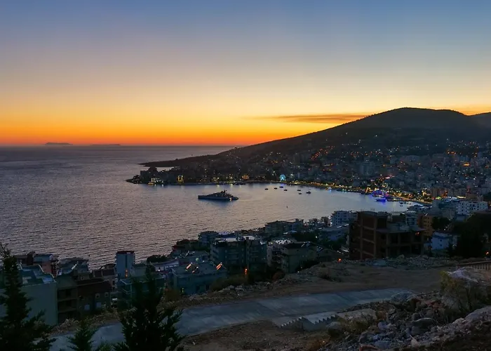 Sky Way Skk Luxury Aparthotel Sarandë