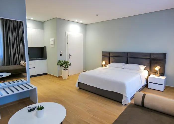 Sky Way Skk Luxury Aparthotel Sarande