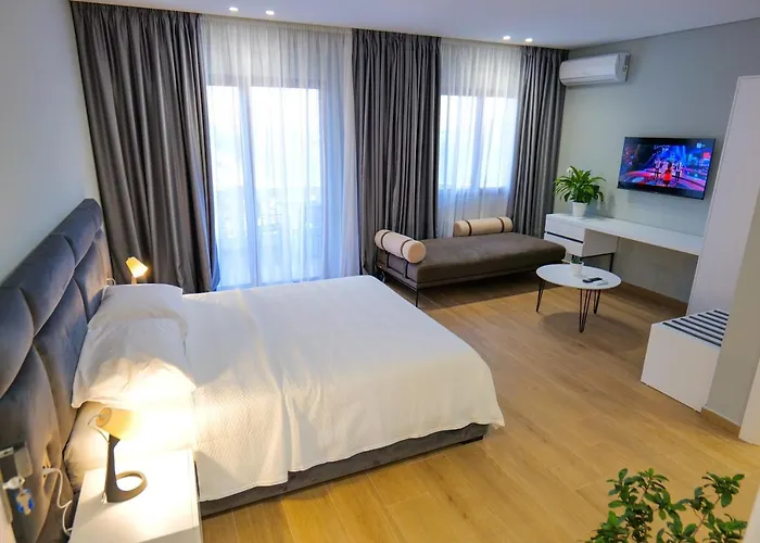 Sky Way Skk Luxury Aparthotel 3*