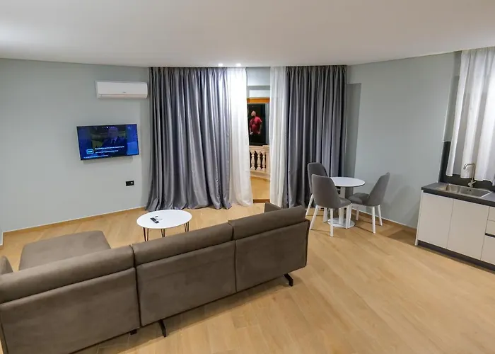 Sky Way Skk Luxury Sarandë