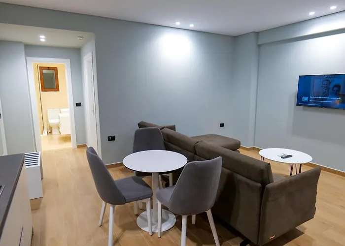 Sky Way Skk Luxury Aparthotel 3*