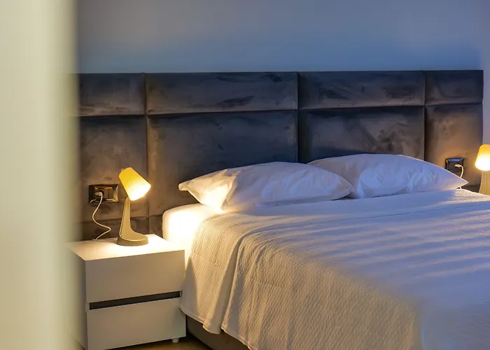 Sky Way Skk Luxury מלון דירות 3*